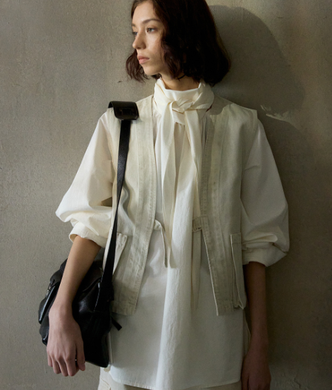 Spring Fashion Loose Commuting Detachable Scarf Collar Women's Top