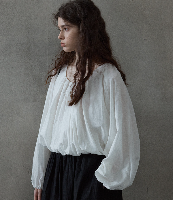 Spring Fashion, Mature Comfortable Commuting, Round-neck, Long-sleeved Women Blouse