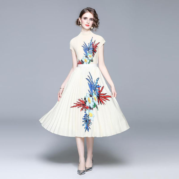 Vintage Print Pleated Short Sleeve Top and Pleated Skirt Fashion Two-Piece Suit