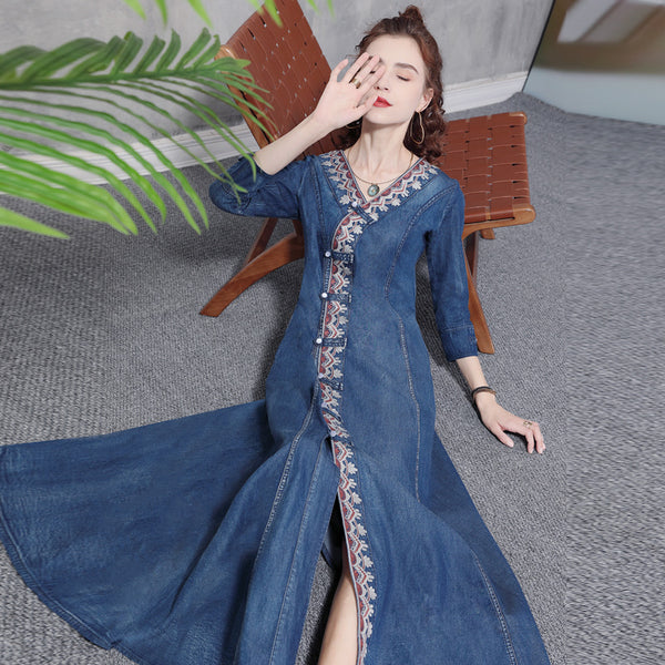 Slim Denim Skirt Vintage Embroidery V-Neck Coil Buckle Mid-Sleeve Dress
