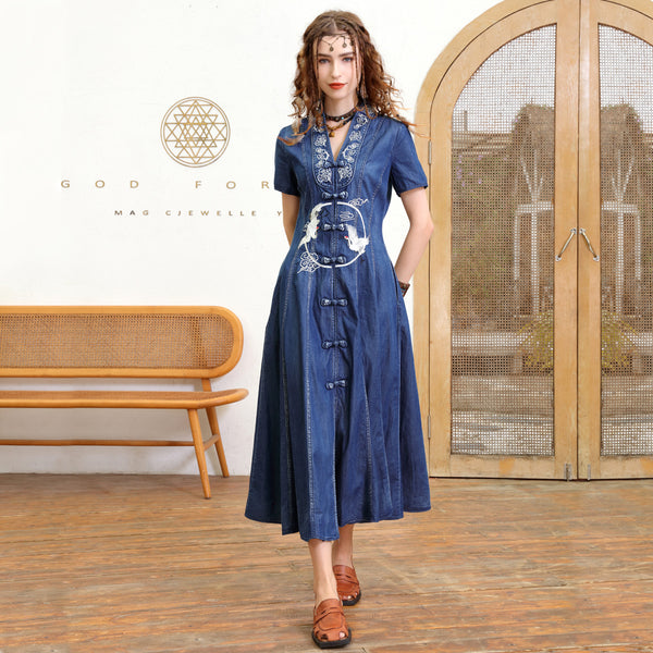 Embroidered Bodice Dress for Slimming